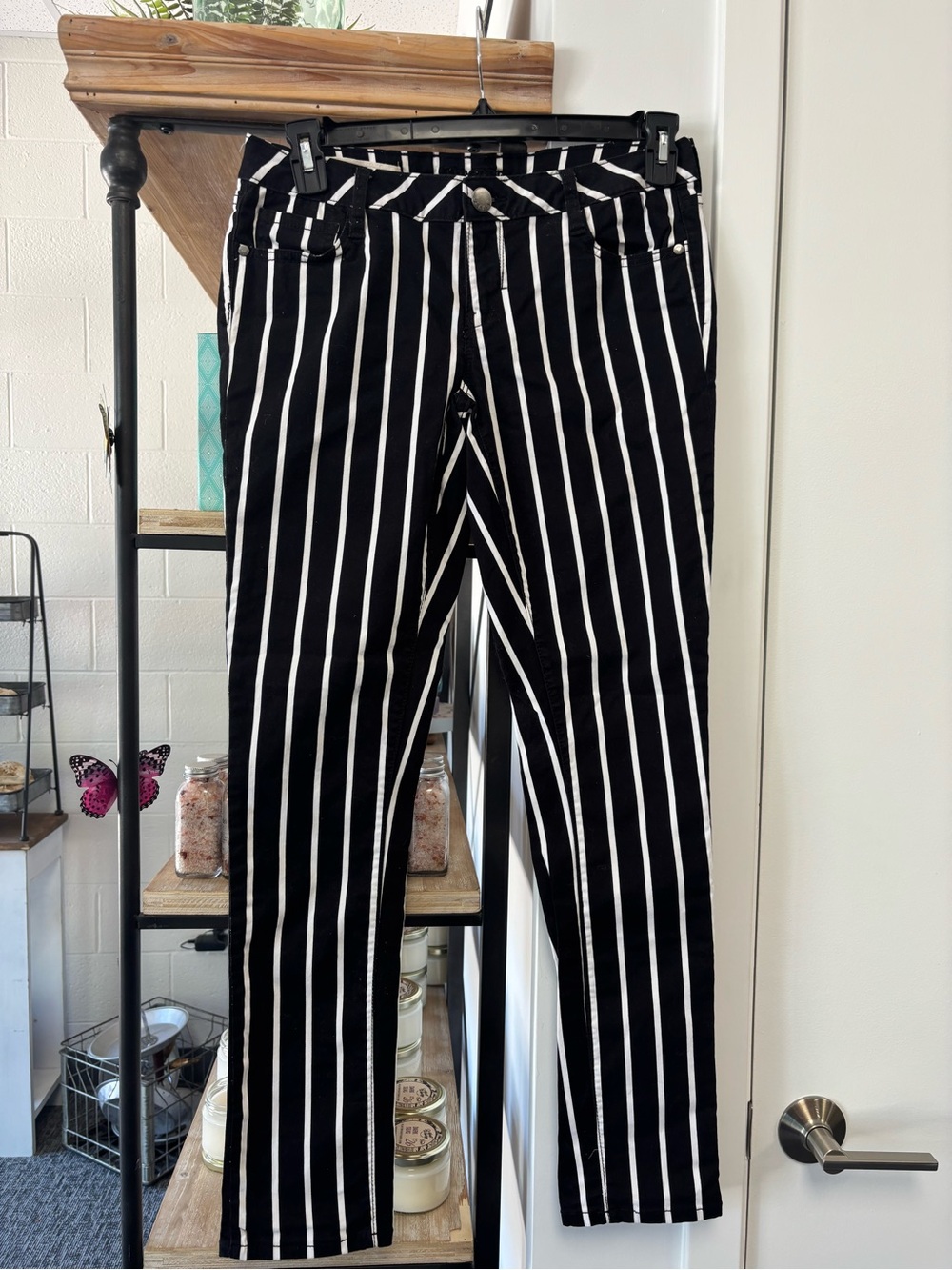 Degree Black and White Vertical Stripe skinny